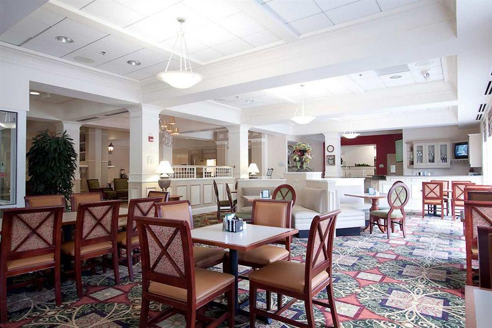 Hilton Garden Inn West Lafayette Wabash Landing Restaurace fotografie